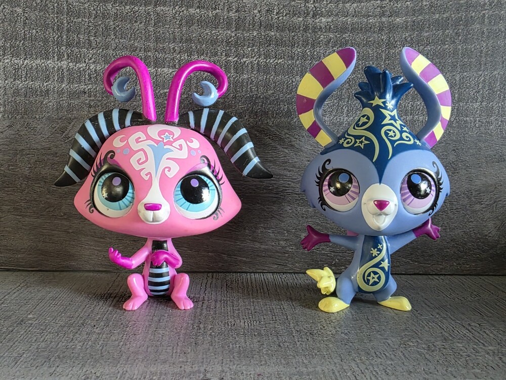 Littlest Pet Shop Moonlight Fairies 1 With Whimsical Wings Lot Of 2 G27